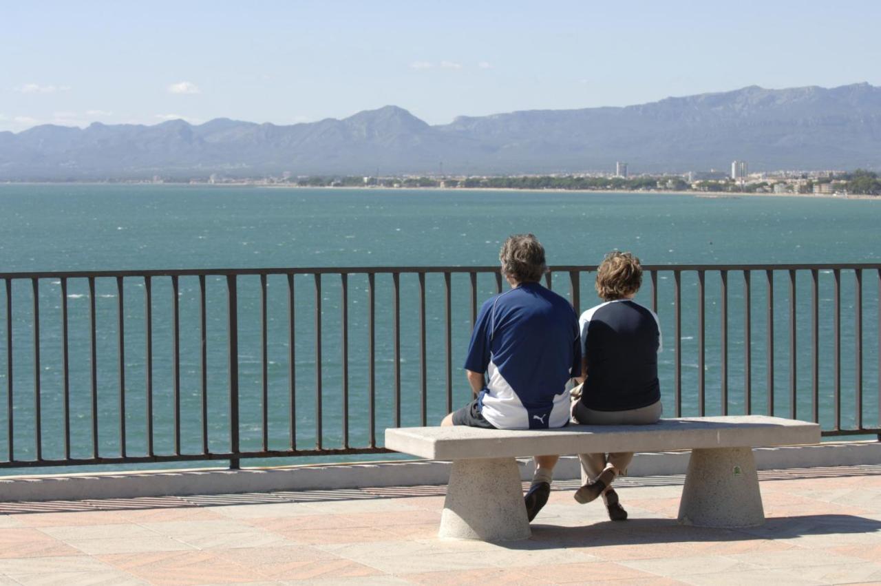 Zeus Alexis II Lägenhet Salou Exteriör bild