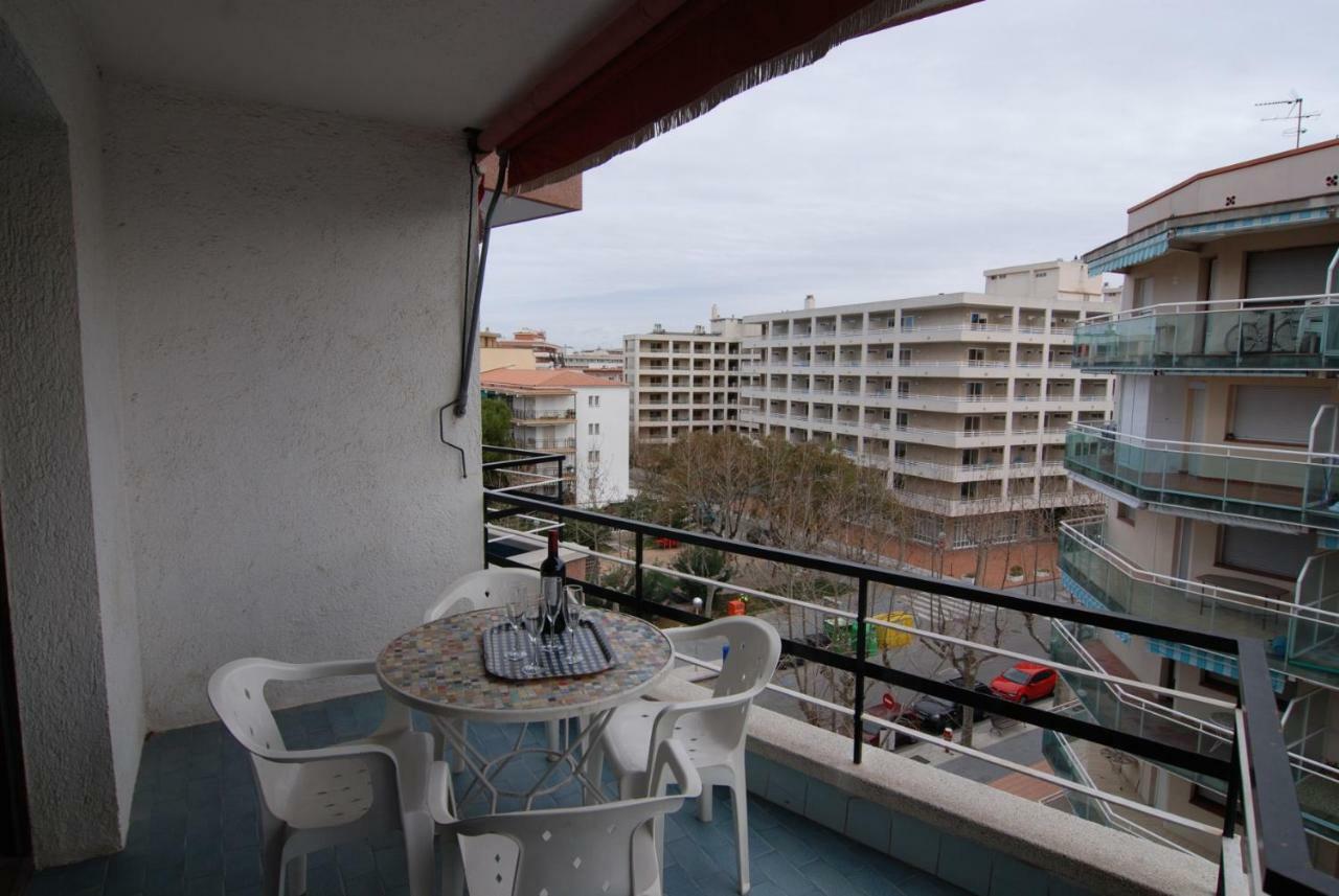 Zeus Alexis II Lägenhet Salou Exteriör bild